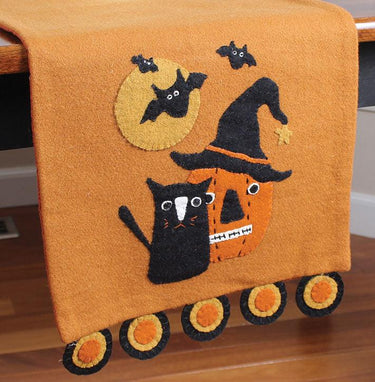 Cats, Bats, Pumpkin…Oh My Felt Table Runner Table Runner TR840007 - The Fox Decor